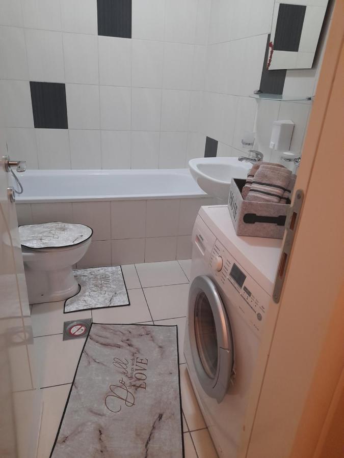Apartman Aurora Novi Sad Exterior foto